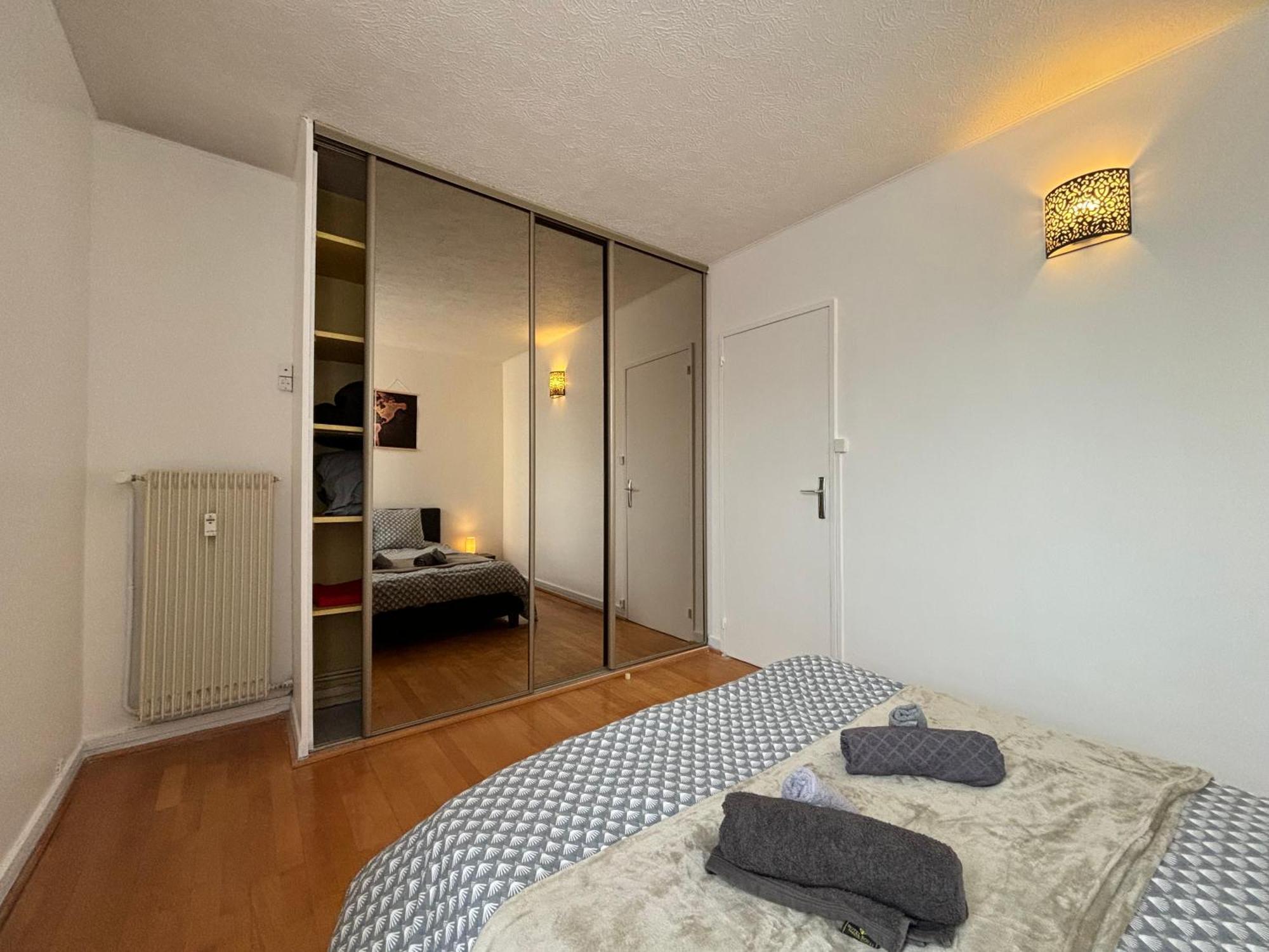 Guyon - Cosy Proche Gare Parking Facile - Balcon #Sirdest Apartman Franconville  Kültér fotó